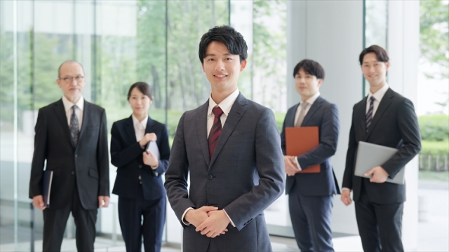 ホテル業界 ホテルマン 年収