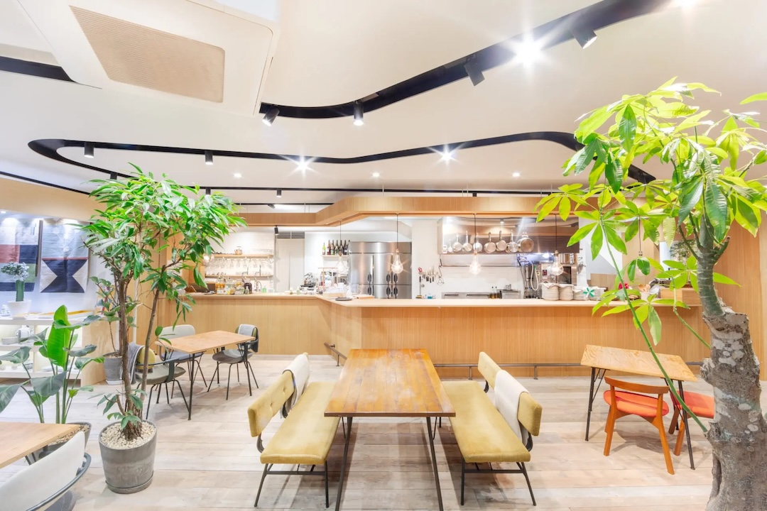 株式会社ハイブ